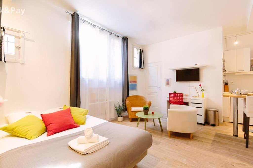 Ferienwohnung Lulu, Le Studio Du Chateau Nantes Exterior foto